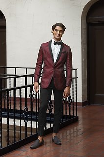 122 APPLE RED ARIES PAISLEY TUXEDO SLIM FIT