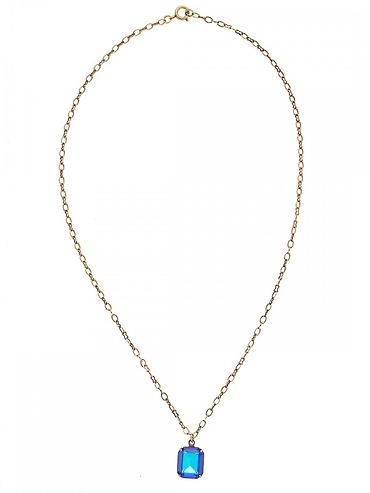 Emmy Pendant Necklace